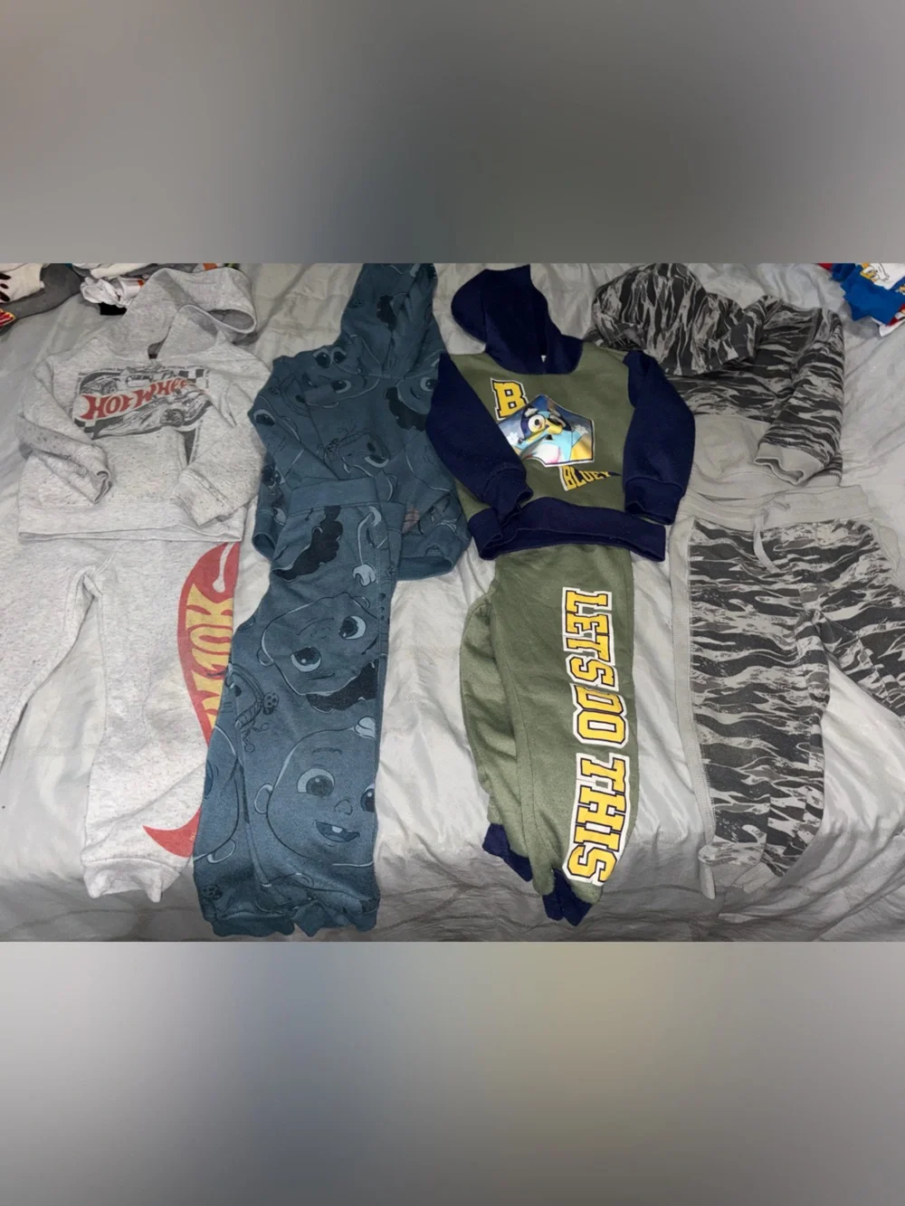 3T boys hoodie & pants sets
